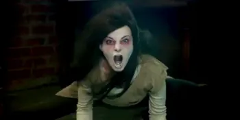 Hii... Boneka Annabelle Tampil di 'A HAUNTED HOUSE 2'
