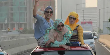 'HIJAB' Hadirkan Potret Wanita Berhijab Yang Fun & Unik