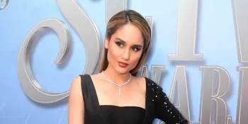 Hobi Hiking, Ini Barang Bawaan Wajib Cinta Laura