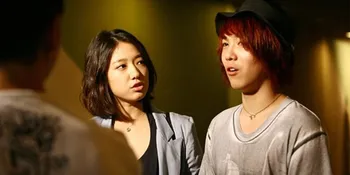 Hong Ki FT Island Mendadak Gandeng Park Shin Hye Jadi 'Pacar'