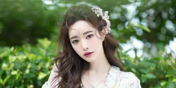 Hong Soo Ah Akui Karirnya Makin Lancar Berkat Operasi Plastik