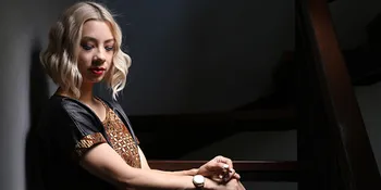 Hot Mom Jennifer Bachdim Eksis di Dunia Fashion Sambil Urus Anak