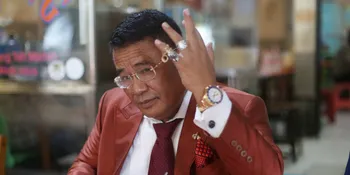 Hotman Paris Puji Aksi Polisi Nemplok Kap Mobil, Siap Sumbang Biaya untuk Anaknya