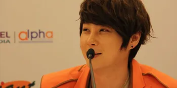 Hyesung Shinhwa Rilis MV Solo 'It'd be Nice If it Were You'