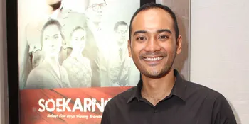 Ibu-Ibu Pendemo Film 'SOEKARNO' Tahunya Diajak Dangdutan