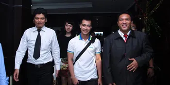 Ibunda Eza Sumpah Dengan Al Quran