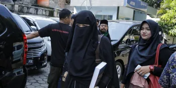 Ibunda Opick Meninggal Dunia, Dian Rositaningrum Ikut Melayat ke Jember