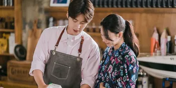 Ide-Ide Kencan Ala Kim Seon Ho dan Shin Min Ah 'Hometown Cha Cha Cha', Biar Makin Romantis!