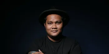 Inara Baru Bercadar, Virgoun Tak Hapus Foto Lama Istrinya Yang Hanya Berhijab