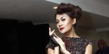 Indah Dewi Pertiwi Digandeng Erwin Gutawa dan Jay Subiakto