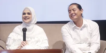 Ingat Almarhum Ayah, Cut Meyriska dan Ibunda Menangis Nonton Film Ini..