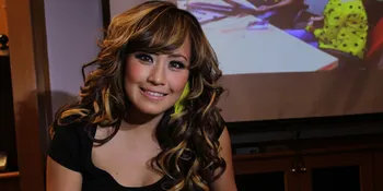 Ingin Liburan Tahun Baru, Pinkan: Kumpul di Rumah Aja Udah Senang