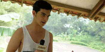 Ini Bukti Ciccio Monassero Vampir Ganteng Yang Sukses Saat Muda