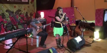 Foo Fighters Junior, Tak Kalah Keren