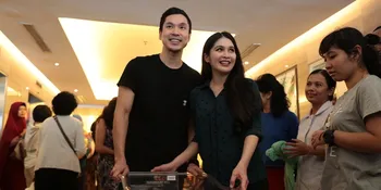 Ini Kata Keluarga Sandra Dewi Soal Baby Raphael Kerap Pakai Barang Branded