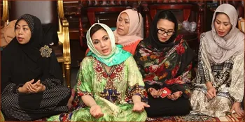 Ini Nama Dua Cucu Kembar Nia Daniati Yang Meninggal Prematur