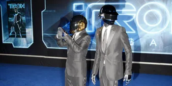 Ini Penampakan Daft Punk Tanpa Topeng Mereka!