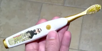 Ini Penemuan Penting 2014, Sikat Gigi Gangnam Style!