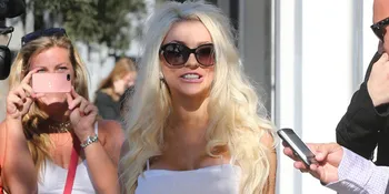 Inilah Alasan Courtney Stodden Berpisah Dari Suami