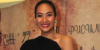 Inilah Alasan Happy Salma Perlu 4 Tahun Untuk Menulis Buku