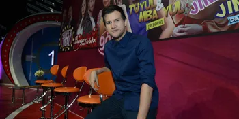 Inilah Barang Khusus Yang Disiapkan Stuart Collin Untuk Baby Arka