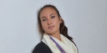 Inilah Curhat Nadine Chandrawinata Terjun Dari Tebing 130 Meter
