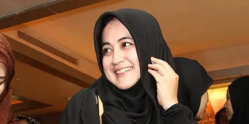 Inilah Jawaban Pipik Dian Irawati Soal Pria Pengganti Uje