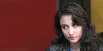 Inilah Tanggapan Rinada Langsung Tentang Foto Syur PNS