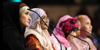 Inneke Koesherawati Malu Pada Kontestan World Muslimah