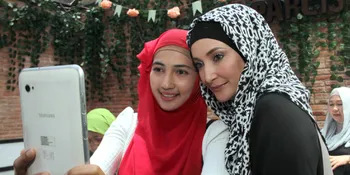 Inneke Koesherawati Narsis, Satpam dan Pembantu Diminta Memotret