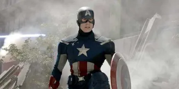 Intip Kostum Terbaru Captain America di Sini!