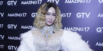 Inul Daratista Jawab Tantangan Duduk Bersila Ala Presiden Jokowi