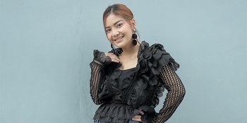 Irma Dharmawangsa Dibuat Melayang dengan Perhatian Irfan Sbaztian