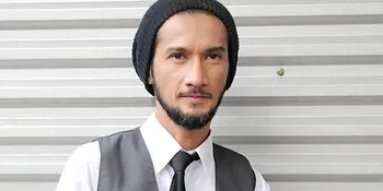 Iseng, Reza The Groove Coba Hisap Ganja