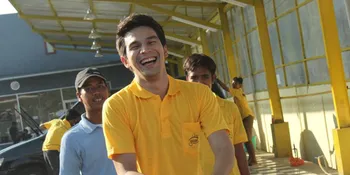 Istri Hamil Anak Kembar, Jonathan Frizzy Siapkan Tiga Nama