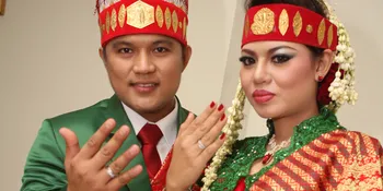 Istri Posan Eks Kotak Melahirkan Anak Pertama