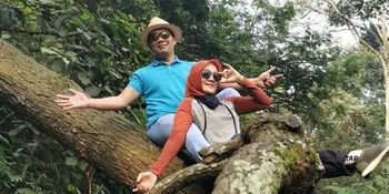 Istrinya Terpapar Covid-19, Ridwan Kamil Beri Semangat Lewat Tulisan dari Lipstik Mahal