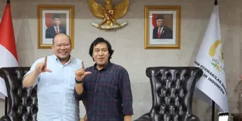 Jadi Anggota DPD dan Dipanggil Pak Dewan, Ini Potret Mobil Komedian Komeng yang Jadi Sorotan Netizen