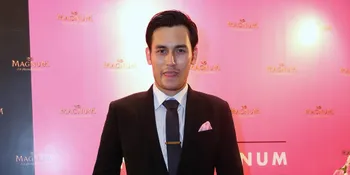 Jadi Gay di 'SUPERNOVA', Arifin Putra Belajar Dari..