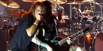 Jadi Korban Pemukulan, Barang Pribadi Vokalis Lamb Of God Raib