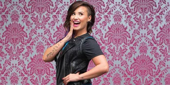 Jadi Model, Demi Lovato Makin Ramping &#38; Cantik Menggoda