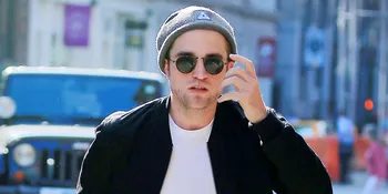 Jadi Model Iklan, Robert Pattinson Pamer Pesona Gantengnya