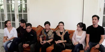 Jadi Produser Lagi Marcella Zalianty Bikin Happy Ray Sahetapy