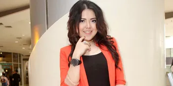 Jadi Produser Musik, Tina Toonita 'Pusing'