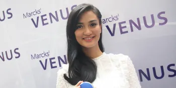 Jadi Public Figure, Ini Nih Tips Cantik Atiqah Hasiholan
