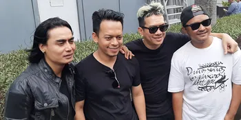 Jadi Vokalis Grup Band New Repvblik, Charly Van Houten Akan Tetap Gunakan Karakter Vokal Khasnya