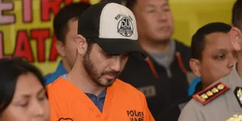 Jalani Sidang Lanjutan, Fachri Albar Kasih Jempol ke Wartawan