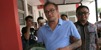 Jalani Sidang Narkoba, Tio Pakusadewo: Mudah-Mudahan Hasilnya Bagus