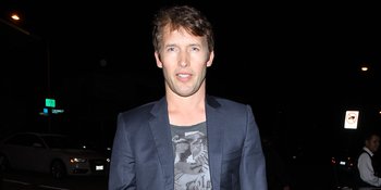 James Blunt Memasukkan Semangat Carrie Fisher Pada Album Barunya