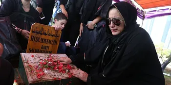Jane Shalimar Dapat Pesan Terkait Jilbab Dari Almarhum Ibunda Sebelum Meninggal